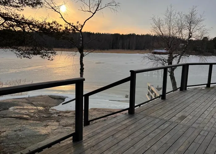 Talo Meren Rannalla * Taivassalo