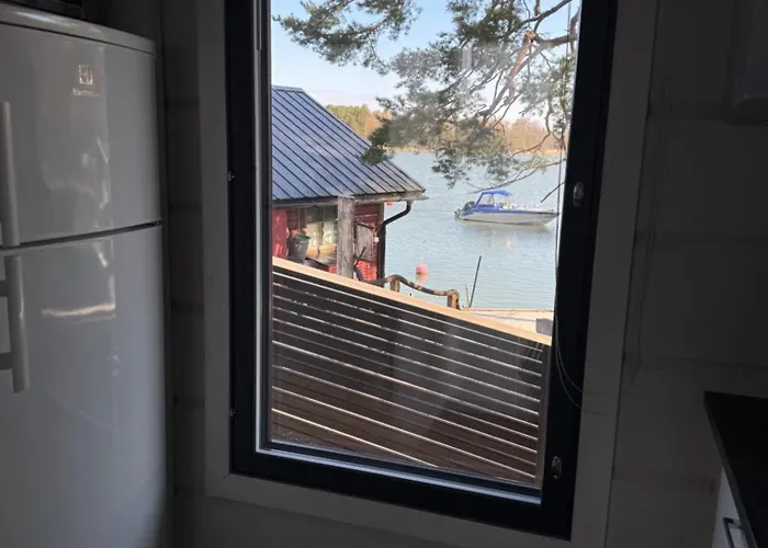 Villa Talo Meren Rannalla Taivassalo